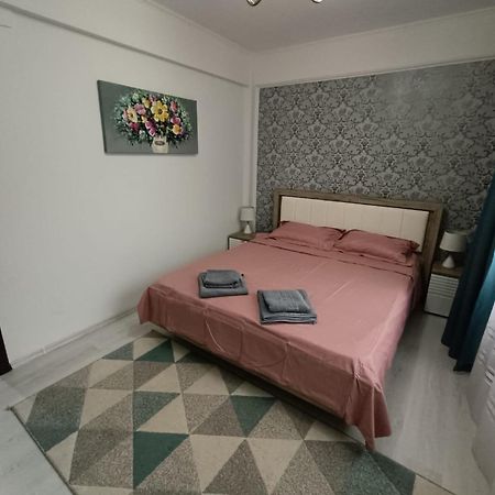 Boutique City Retreats Apartments Iasi Exterior photo