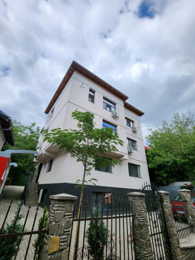 Boutique City Retreats Apartments Iasi Exterior photo